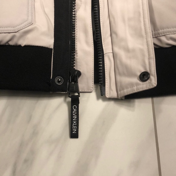 NWT Men’s Calvin Klein Winter Jacket - Picture 6 of 8